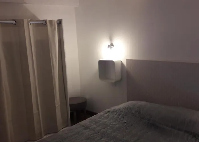 Centre Historique T3 Duplex Parking Gratuit Διαμέρισμα Μπεζιέ